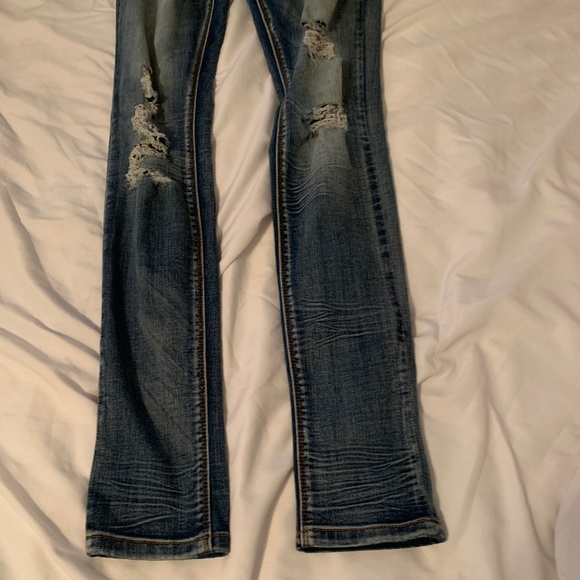 Ripped Skinny Jeans - Picture 3 of 3